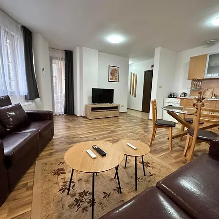 Apartament Ramada 2 - *