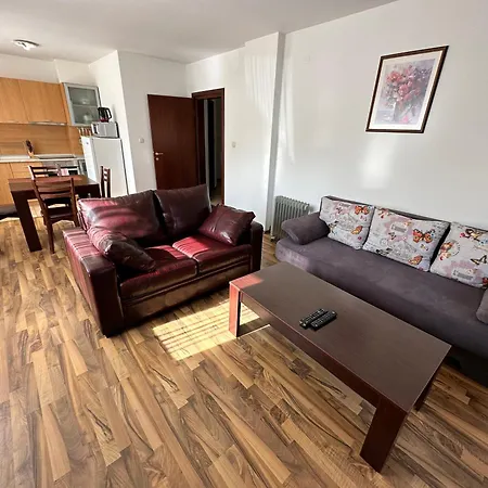 Apartament Ramada 2 -