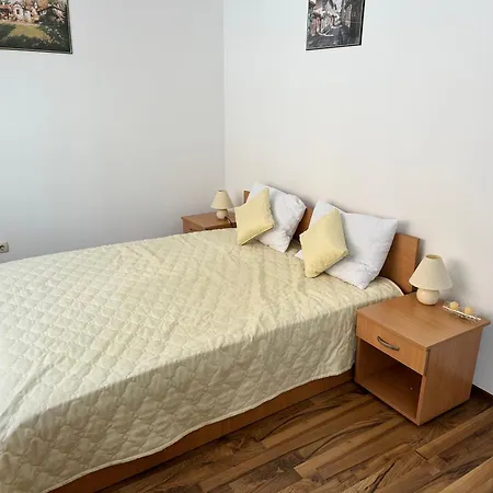 דירה Ramada 2 - *