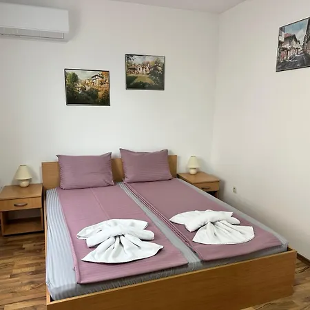 Ramada 2 - * Banszko